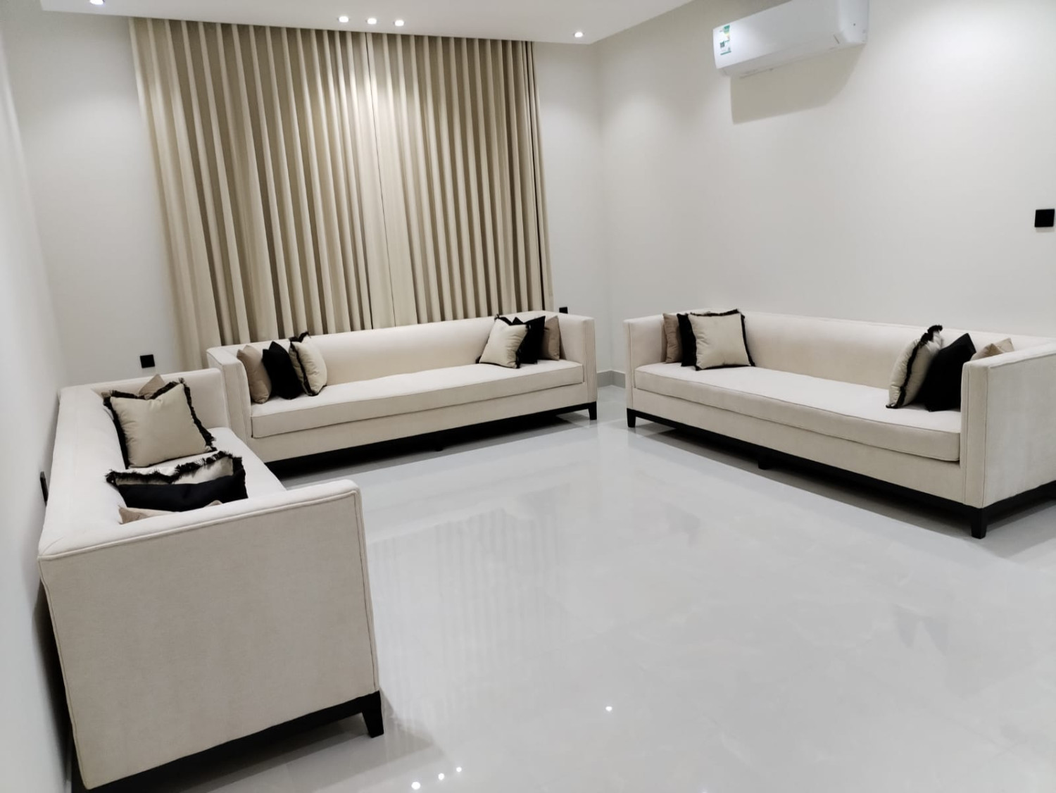 Classic Sofa And Curtain